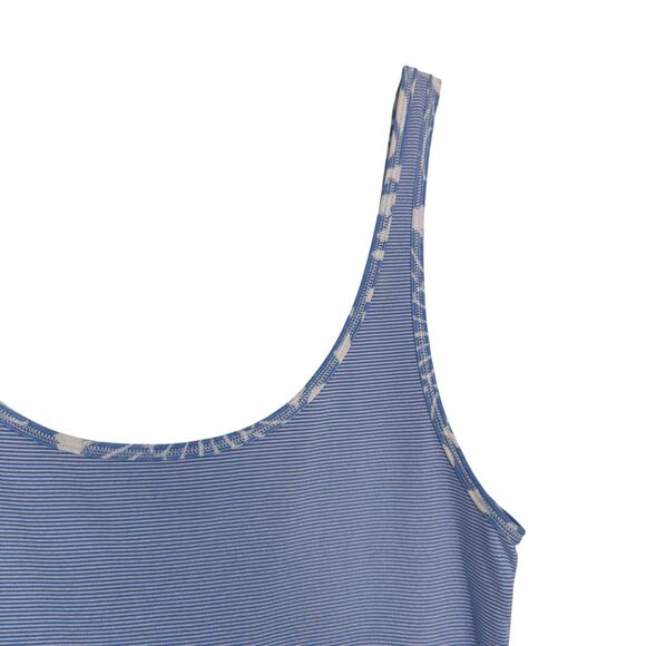 Lululemon Women's Blue Stripe Daily Tank Top Luon Round Athletic Athleisure - Picture 2 of 5